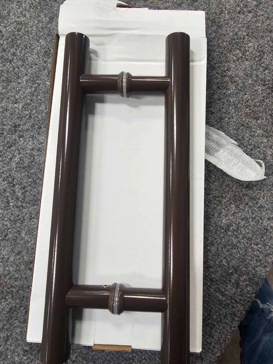 Glas Plus ladder-style handle in dark bronze (oil rubbed bronze) in its box