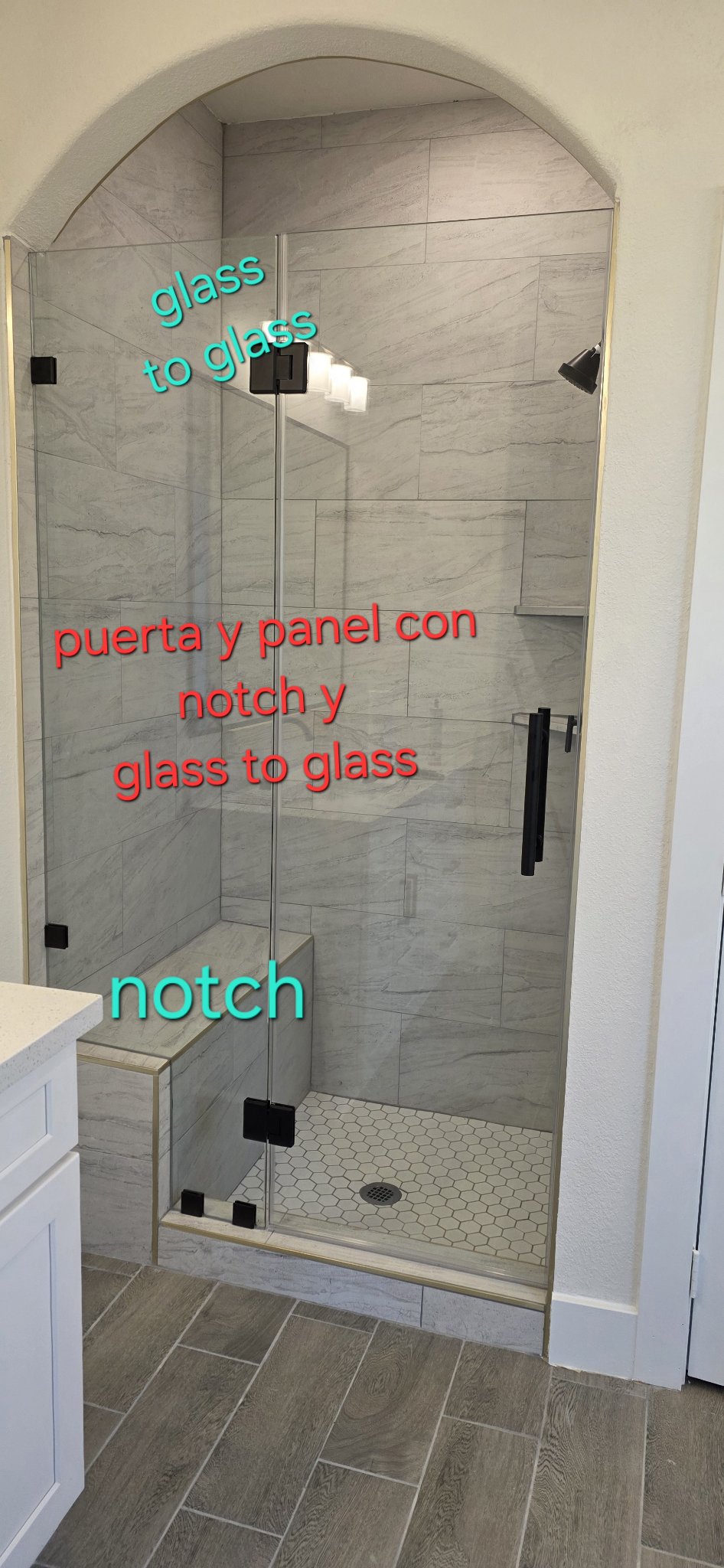Door and panel with notch, glass to glass