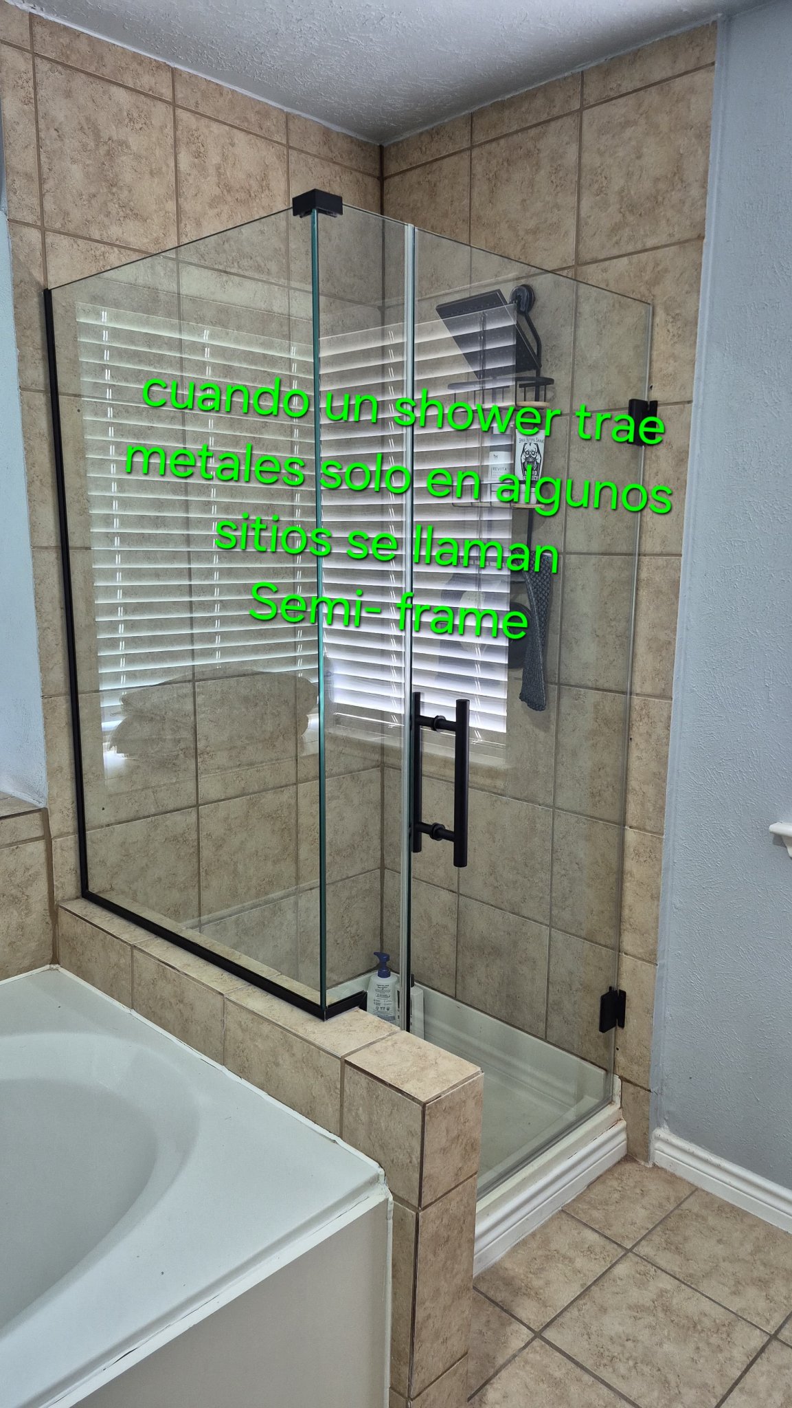 Semi-frame: cuando un shower trae metales solo en algunos sitios